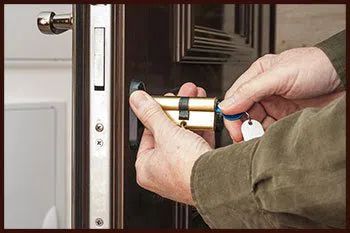 Usa Locksmith Service Austin, TX 512-477-6714 Usa Locksmith Service Austin, TX 512-477-6714 - 3-locksmith-key-service